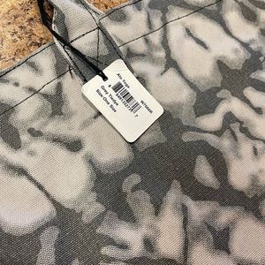 Alo Yoga Grey Tiedye canvas bag